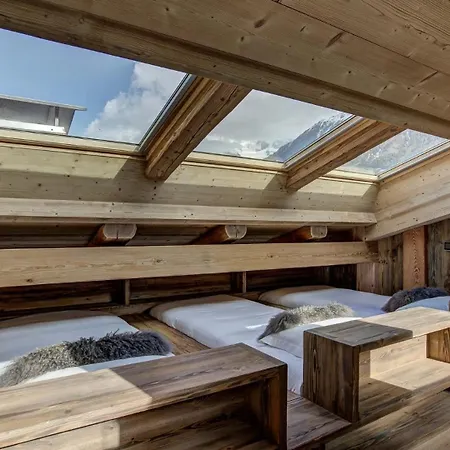 Chalet L'ubac אוש